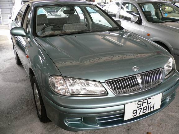2001 Nissan Sunny Photos