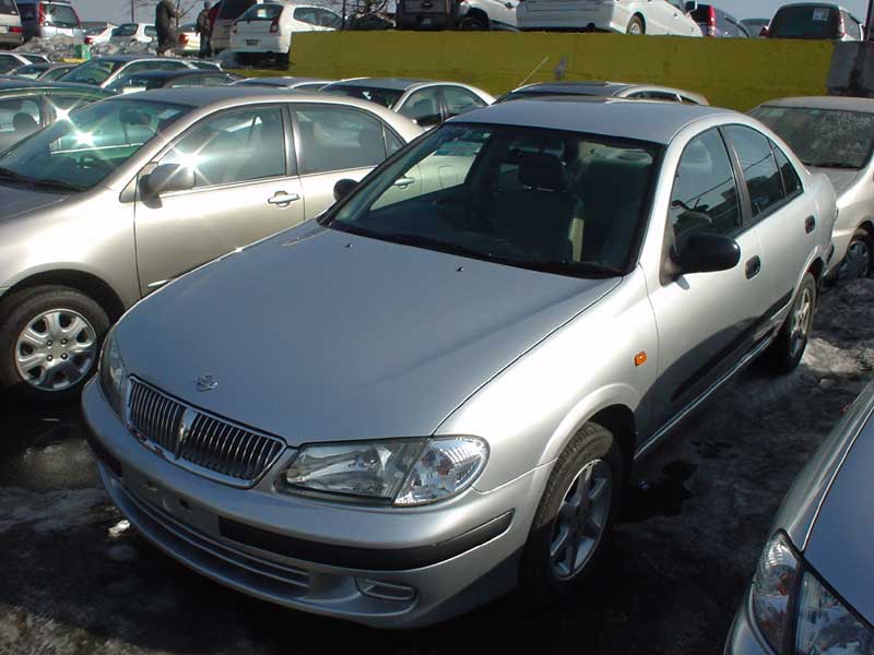 2001 Nissan Sunny Images