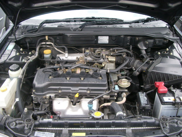 2001 Nissan Sunny Wallpapers