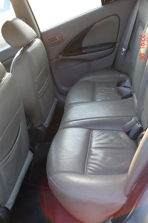 2001 Nissan Sunny Images