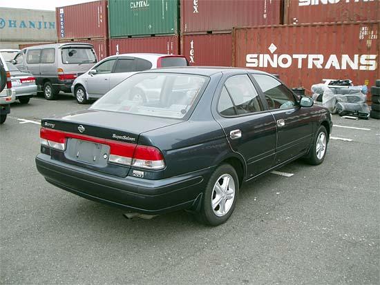 2001 Nissan Sunny Photos