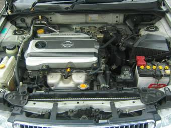 2001 Nissan Sunny Pictures