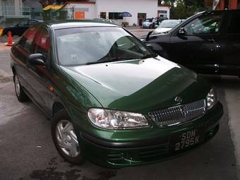 2001 Nissan Sunny Photos