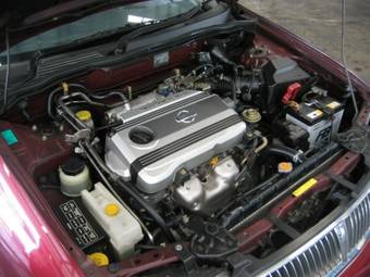 2001 Nissan Sunny Pics
