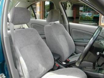 2001 Nissan Sunny Images