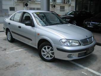 2001 Nissan Sunny Photos