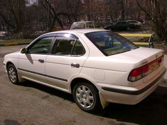 2001 Nissan Sunny Images