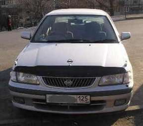 2001 Nissan Sunny Photos