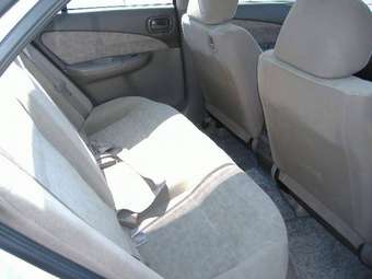 2001 Nissan Sunny Images