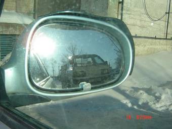 2001 Nissan Sunny Pictures