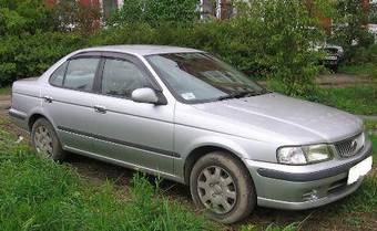 2001 Nissan Sunny Pictures