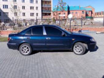 2001 Nissan Sunny Pictures