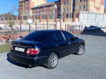 2001 Nissan Sunny Pictures