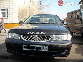 2001 Nissan Sunny Photos