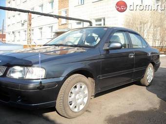 2001 Nissan Sunny Photos