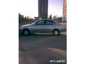 2001 Nissan Sunny Pictures