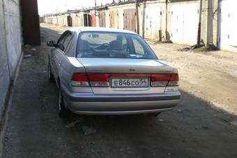 2001 Nissan Sunny Photos