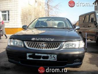 2001 Nissan Sunny Photos