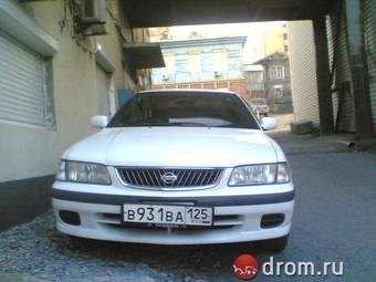 2001 Nissan Sunny Photos