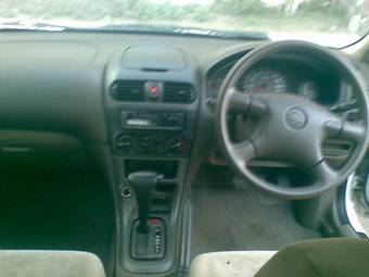 2001 Nissan Sunny Photos