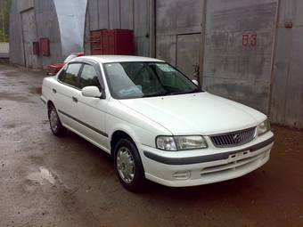 2001 Nissan Sunny Pics