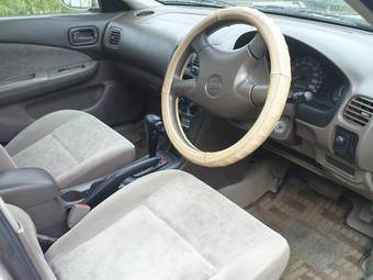 2001 Nissan Sunny Photos