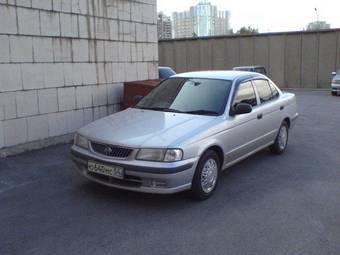 2001 Nissan Sunny Photos