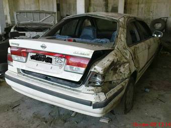 2001 Nissan Sunny Pictures