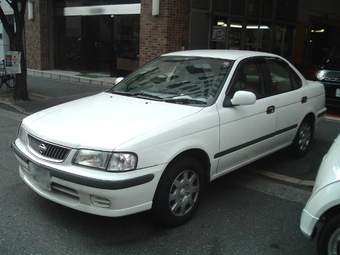 2002 Nissan Sunny