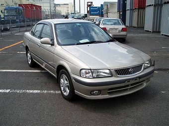 2002 Nissan Sunny