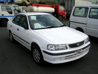 2002 Nissan Sunny