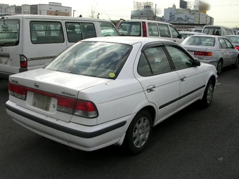 Nissan Sunny