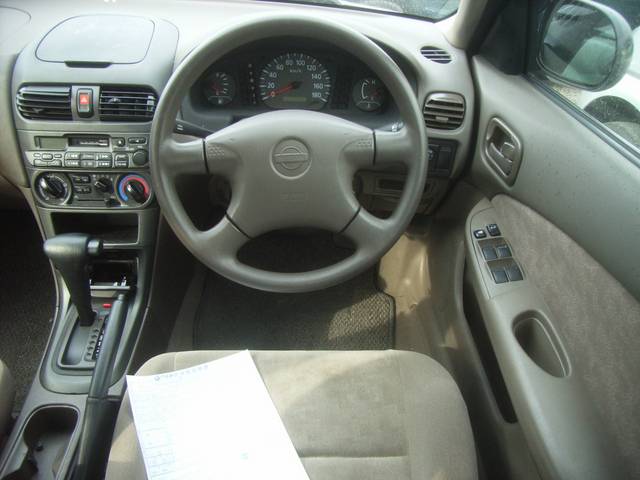 2002 Nissan Sunny