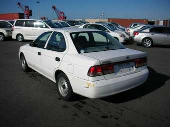 Nissan Sunny