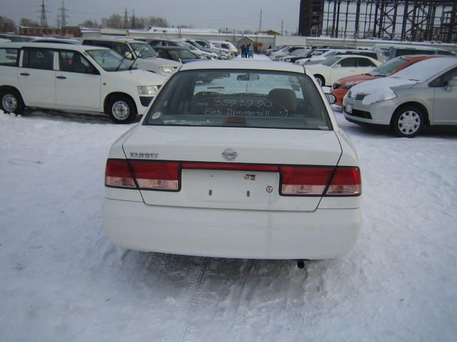 2002 Nissan Sunny