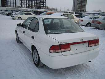 Nissan Sunny