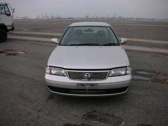 2002 Nissan Sunny