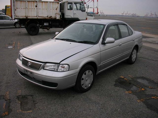 2002 Nissan Sunny