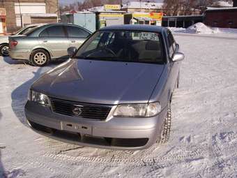 2002 Nissan Sunny