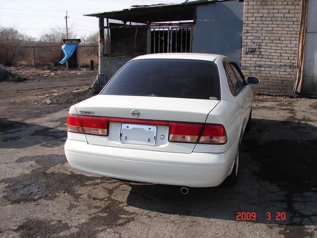2002 Nissan Sunny