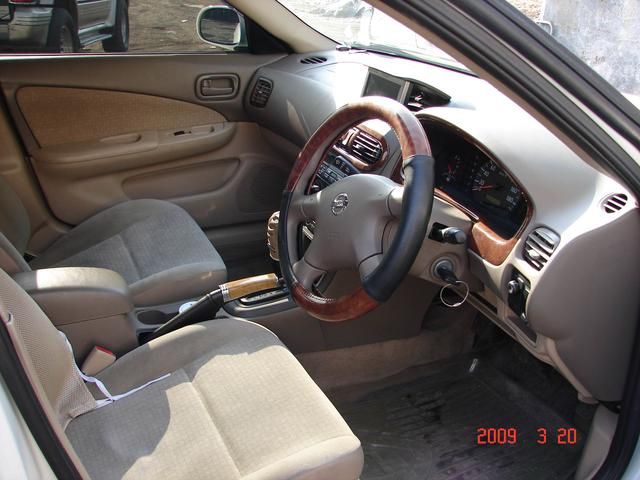 2002 Nissan Sunny