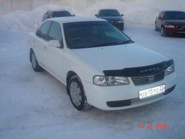 2002 Nissan Sunny