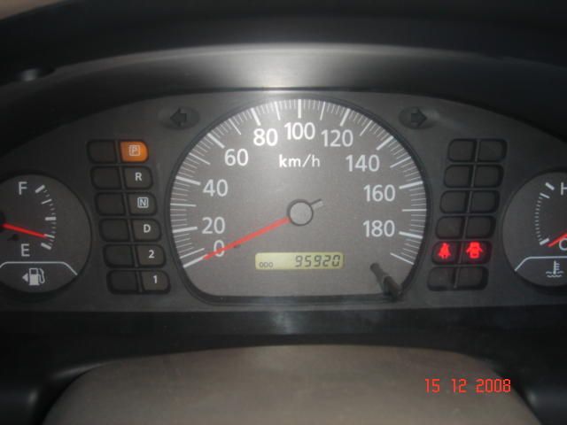2002 Nissan Sunny