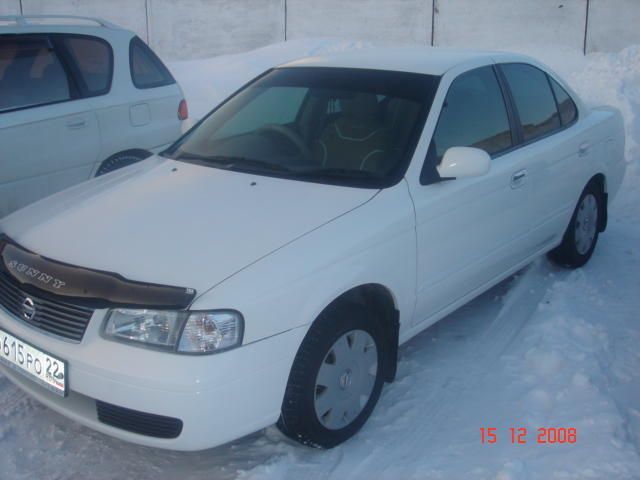 2002 Nissan Sunny