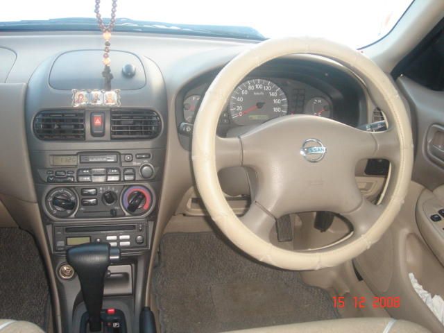 2002 Nissan Sunny