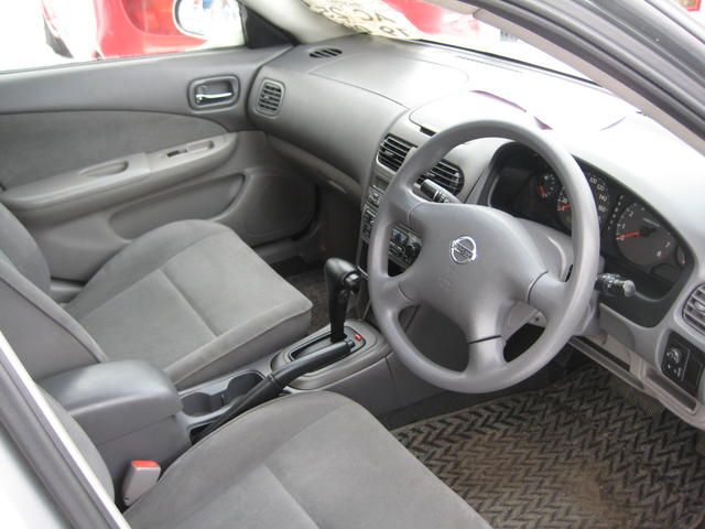 2002 Nissan Sunny