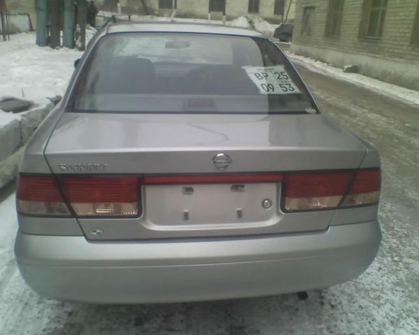 2002 Nissan Sunny