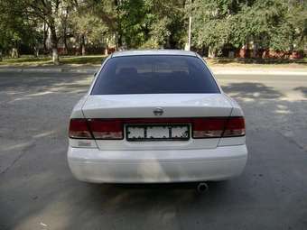 2002 Nissan Sunny