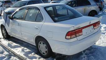 Nissan Sunny