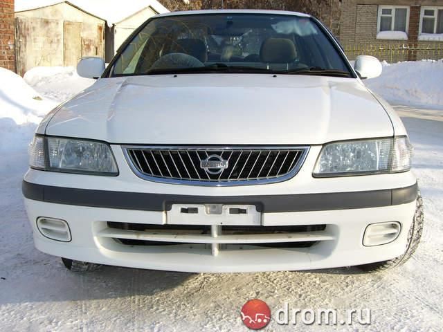 2002 Nissan Sunny